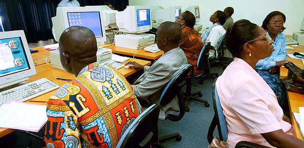 Photo by World Bank Photo Collection