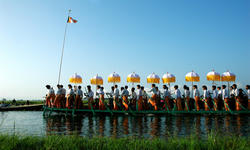 Applauding Burma’s democratization