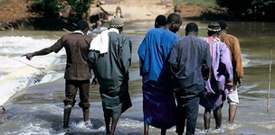 Improved negotiations between unequal partners