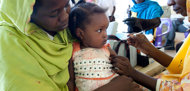 'Vaccination campain against meningitis in El Fasher' / UNAMID (compfight)
