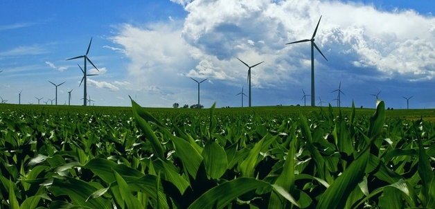 'Mendota Hills Wind Farm' by contemplative imaging (Compfight)