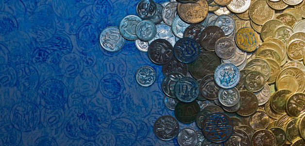 the colour of your money / penguincakes via Flickr